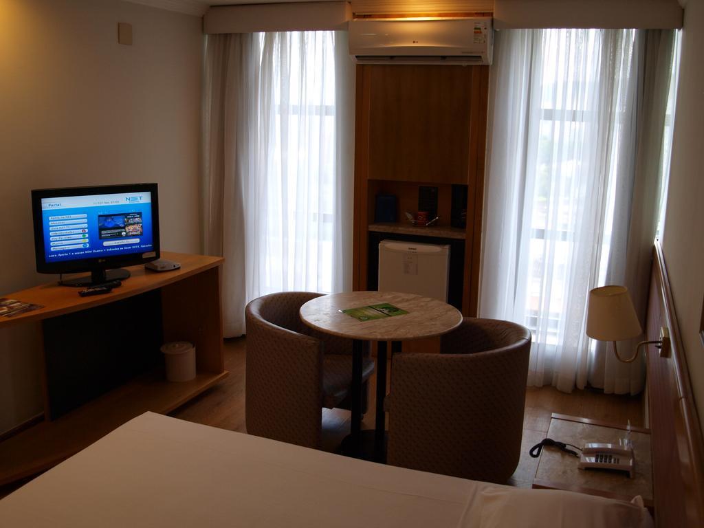 Hotel Sol Belo Horizonte Quarto foto