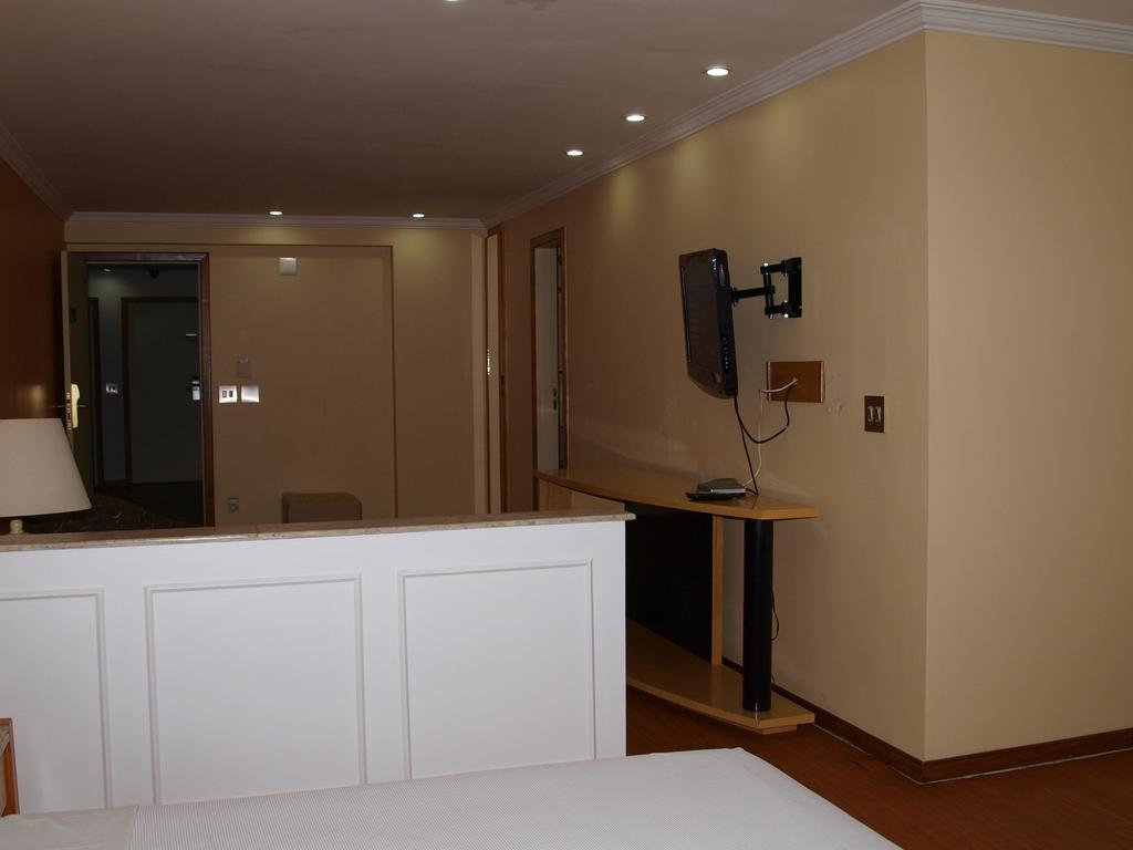 Hotel Sol Belo Horizonte Quarto foto