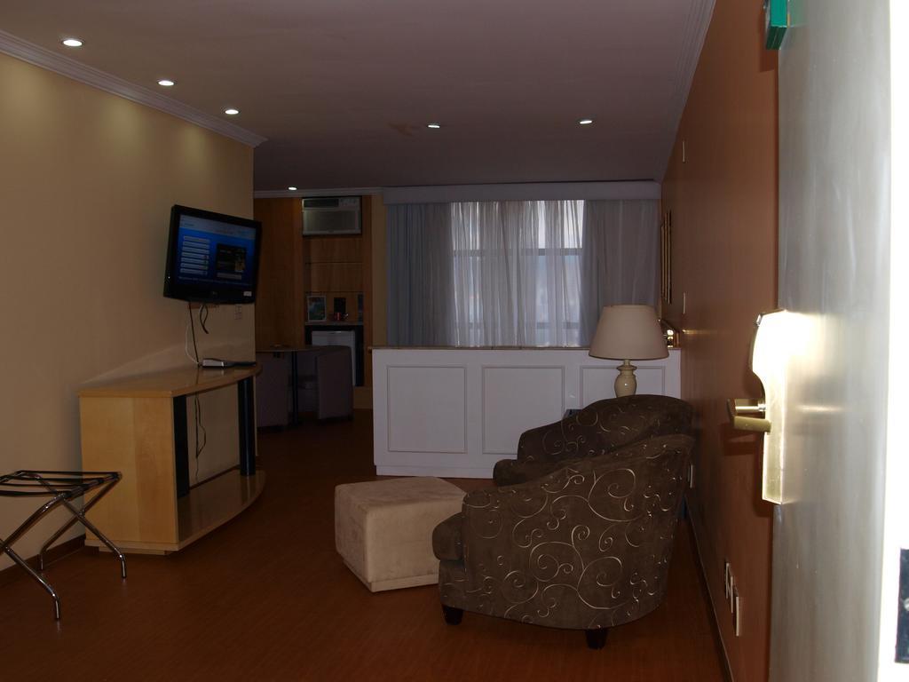 Hotel Sol Belo Horizonte Quarto foto